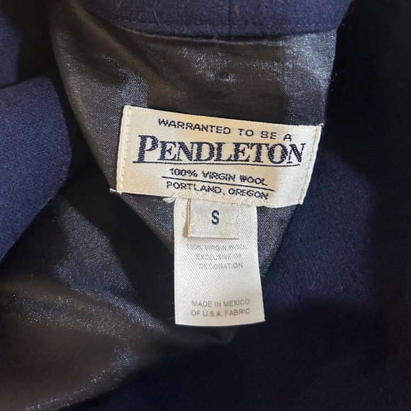 Vintage Pendleton Men's Flannel Robe - Navy with Red Trim - Small - Flaws - Picture 16 of 16